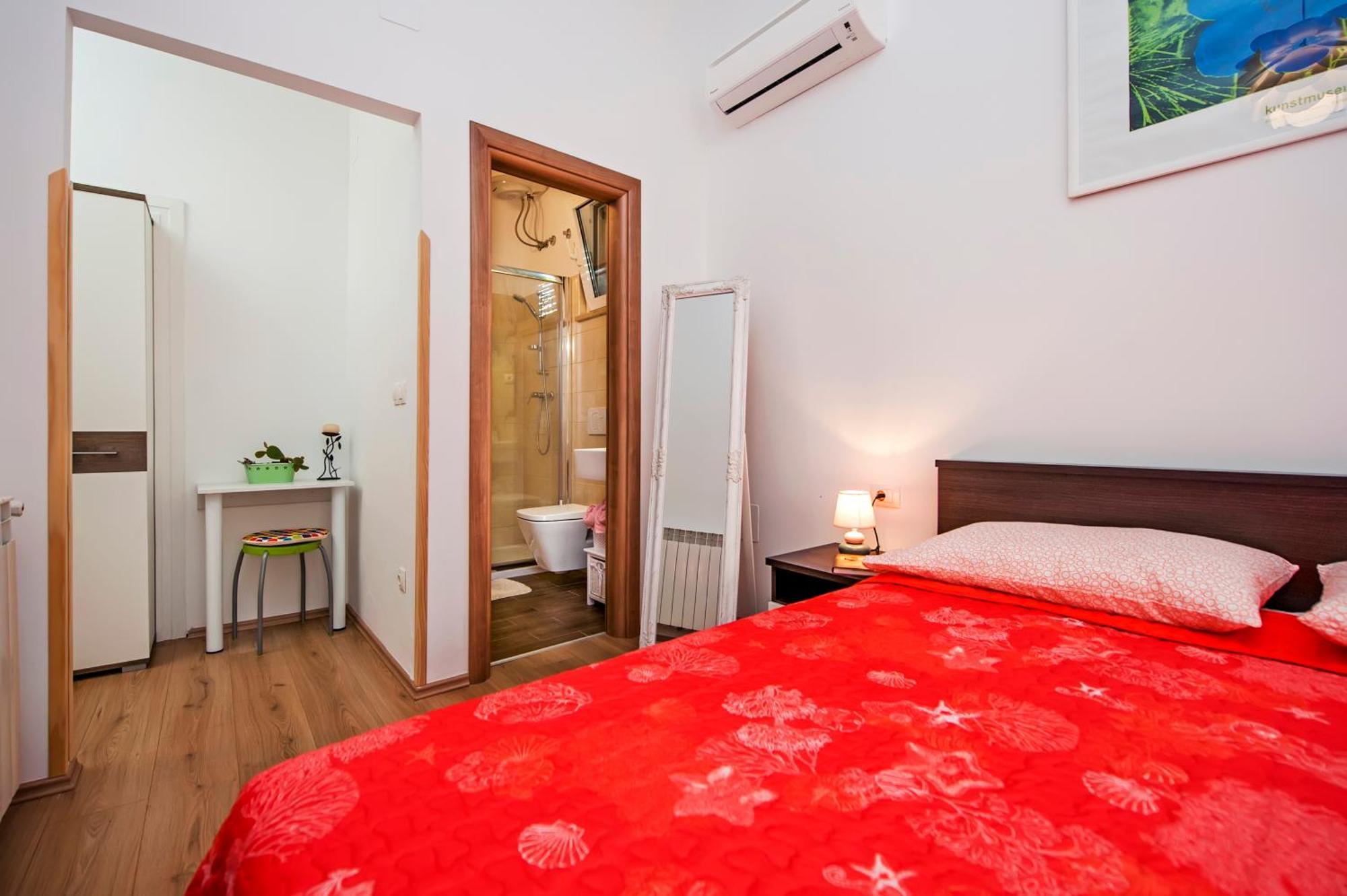 Apartments & Rooms Chiara روفينج الغرفة الصورة