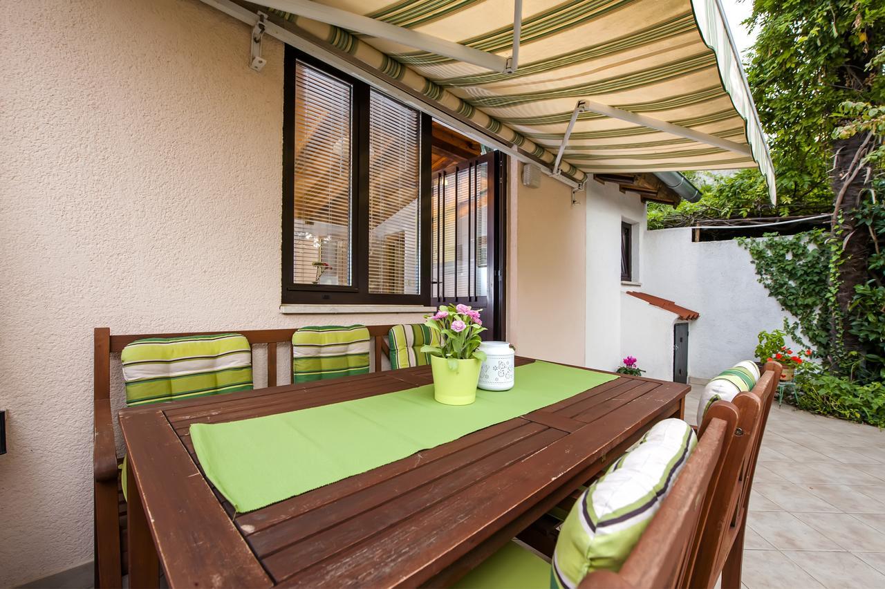 Apartments & Rooms Chiara روفينج المظهر الخارجي الصورة