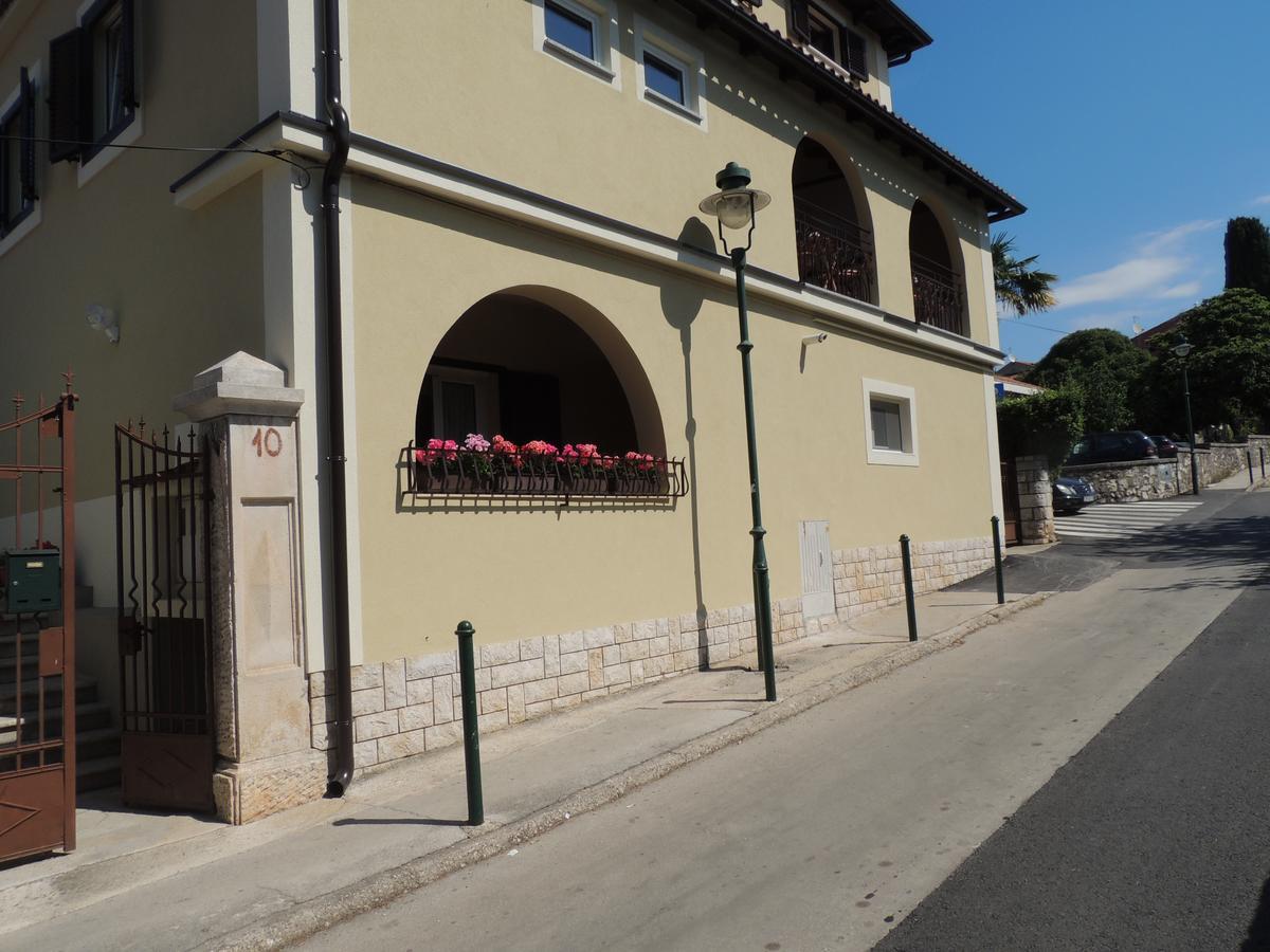 Apartments & Rooms Chiara روفينج المظهر الخارجي الصورة